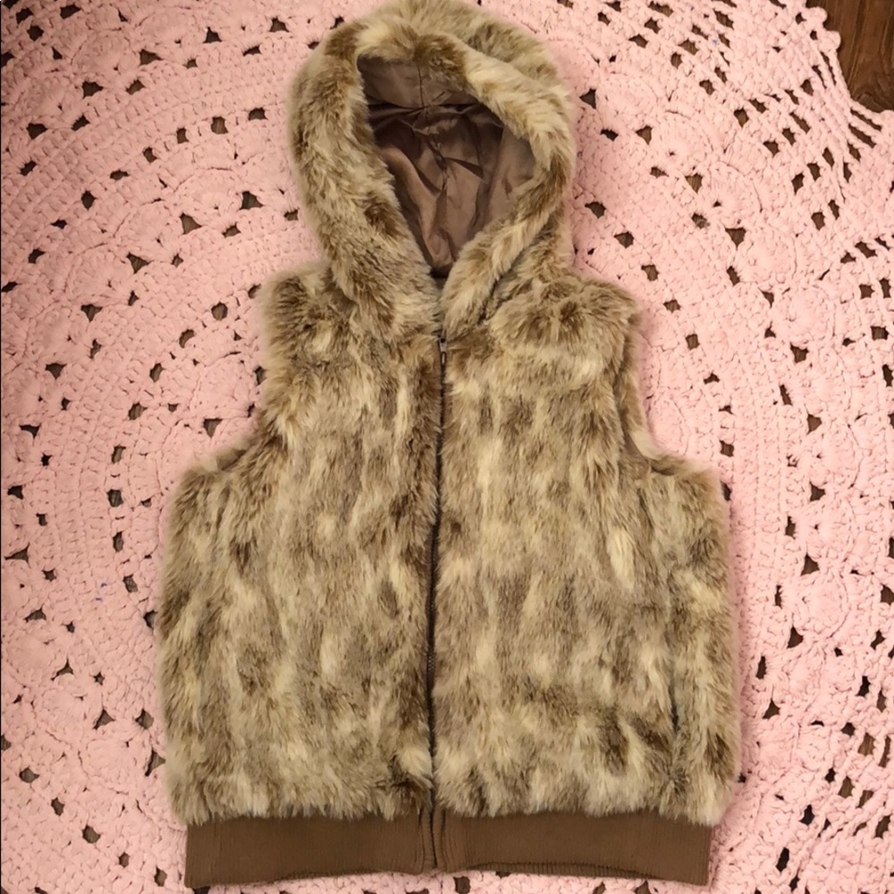 Moda international Victoria’s Secret fit vest XS/S